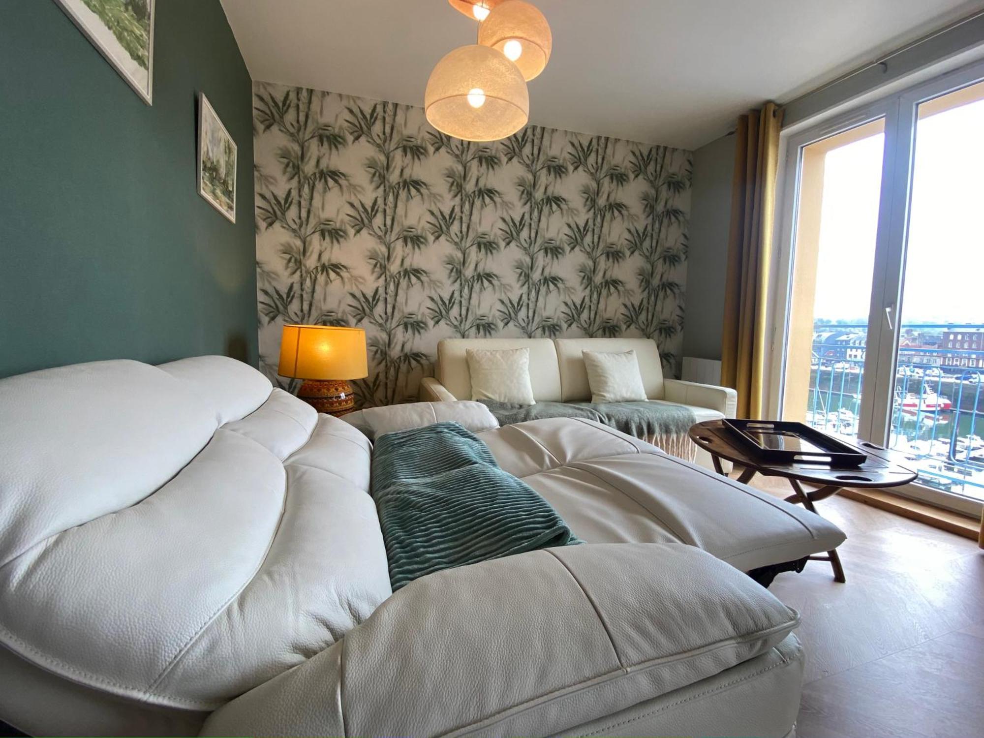 Etablissement 3 Etoiles Avec Ascenseur, 3 Appartements Lumineux Vue Port Avec Balcon, 200M De La Mer, Wifi Fibre, Tous Service Inclus Διέππη Εξωτερικό φωτογραφία