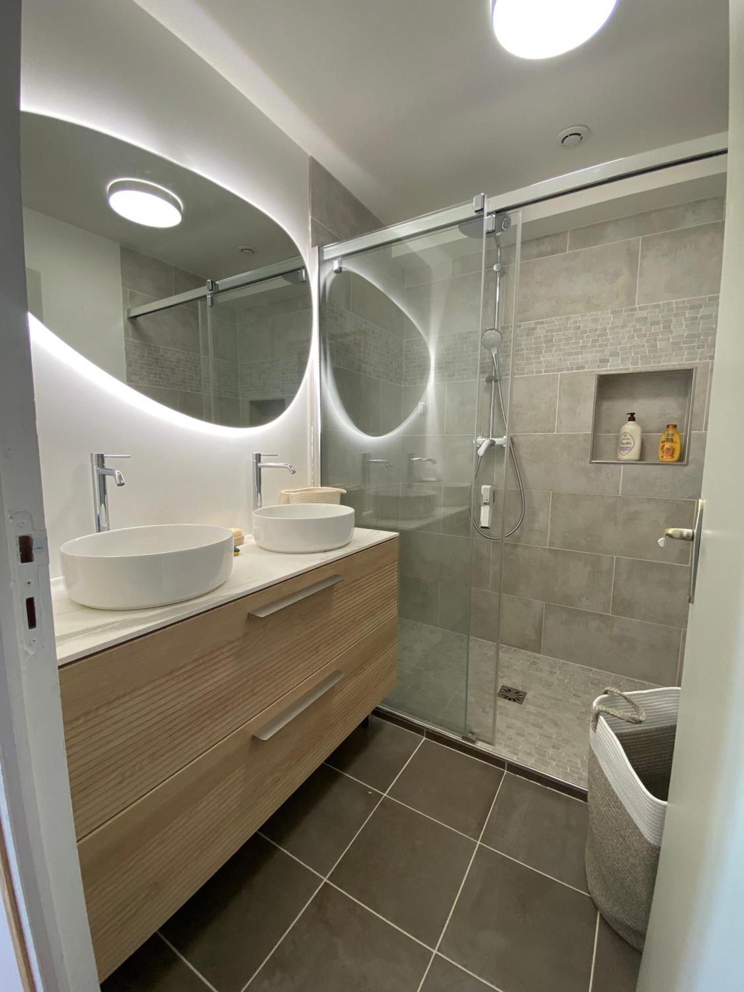 Etablissement 3 Etoiles Avec Ascenseur, 3 Appartements Lumineux Vue Port Avec Balcon, 200M De La Mer, Wifi Fibre, Tous Service Inclus Διέππη Εξωτερικό φωτογραφία