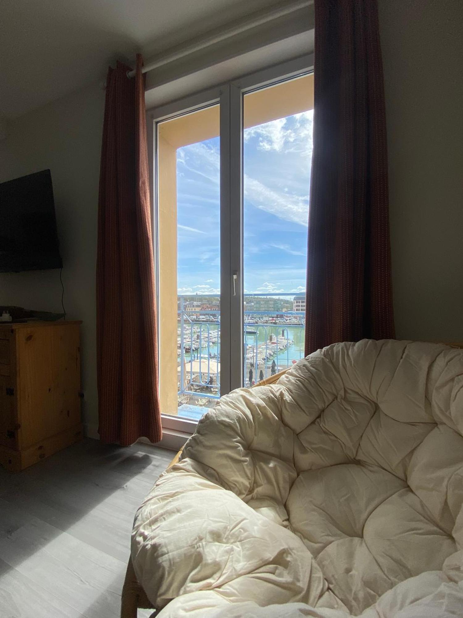 Etablissement 3 Etoiles Avec Ascenseur, 3 Appartements Lumineux Vue Port Avec Balcon, 200M De La Mer, Wifi Fibre, Tous Service Inclus Διέππη Εξωτερικό φωτογραφία