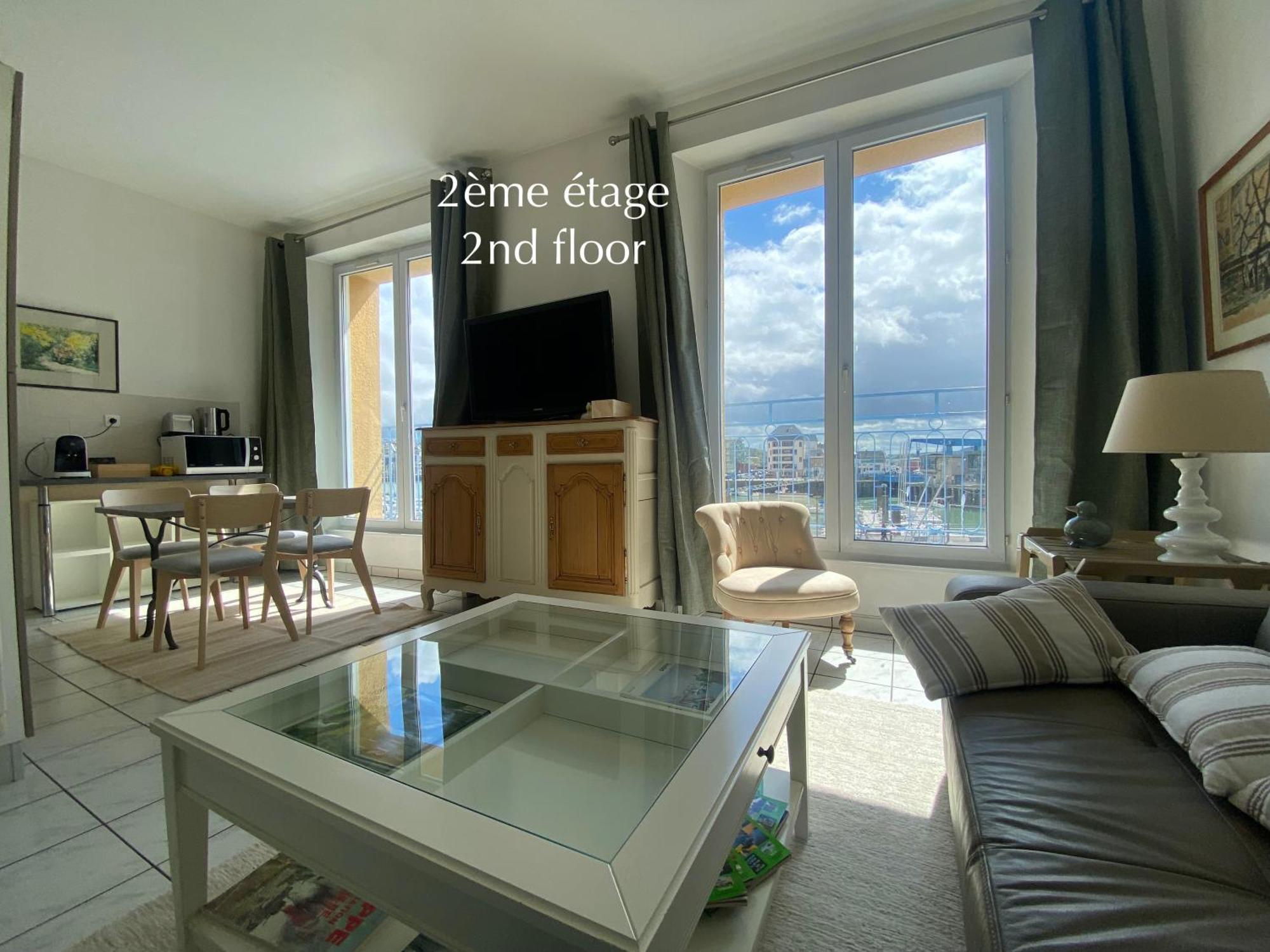 Etablissement 3 Etoiles Avec Ascenseur, 3 Appartements Lumineux Vue Port Avec Balcon, 200M De La Mer, Wifi Fibre, Tous Service Inclus Διέππη Εξωτερικό φωτογραφία
